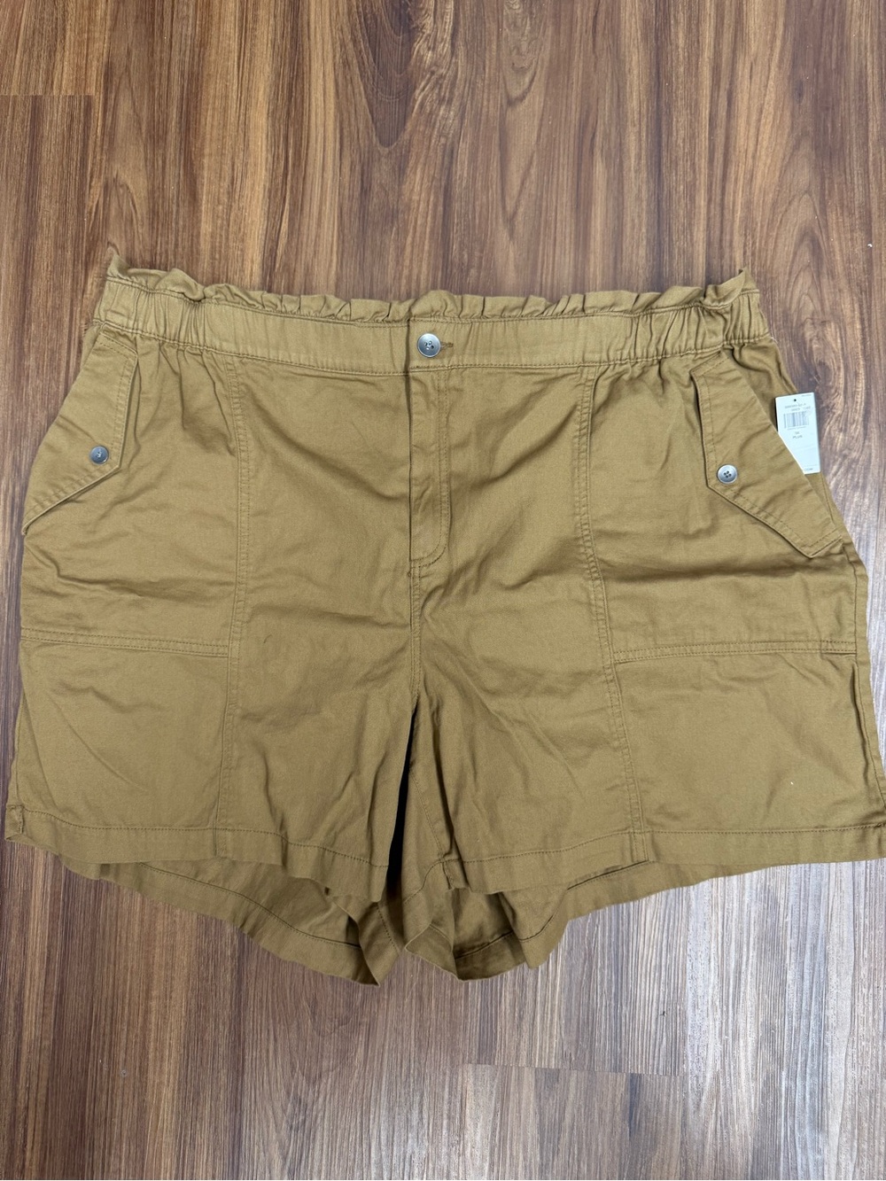NWT Old Navy Casual High-Rise Women's Paperbag Shorts in Camel Plus Size 3X
